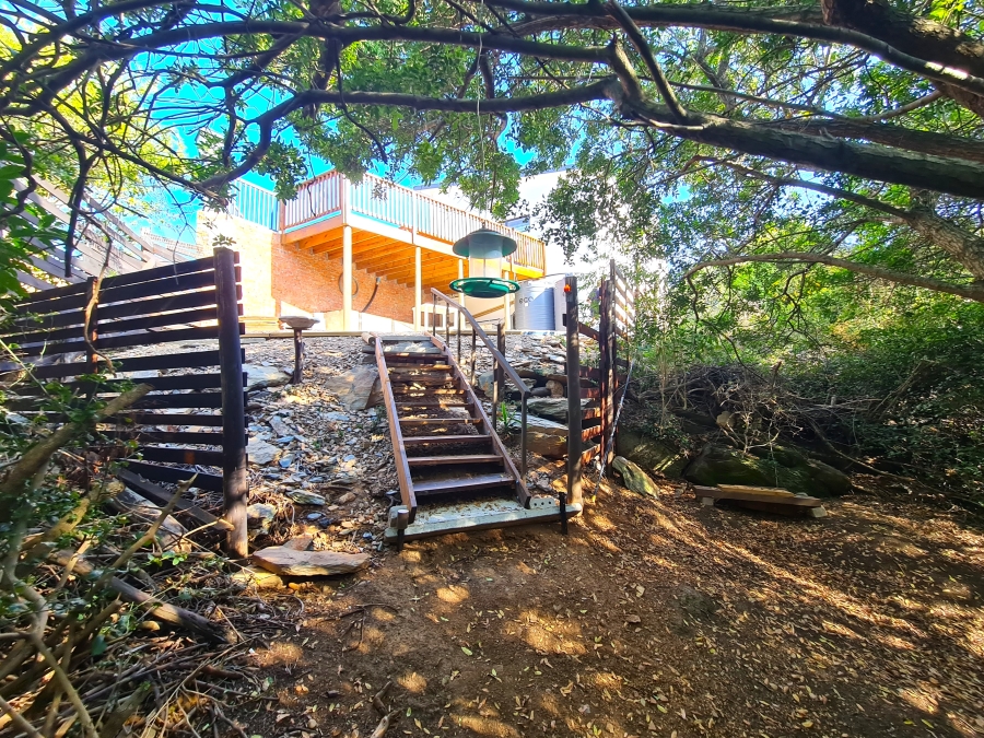 4 Bedroom Property for Sale in Noorsekloof Eastern Cape